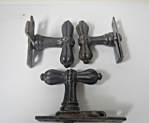 Alte fenster oliven 3 - fenster, /