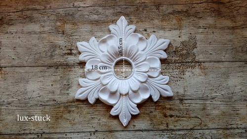 R83 gips stuck rosette - r83,