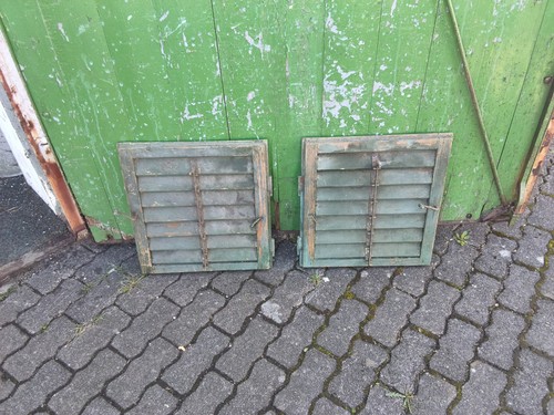 Paar fensterladen holz - fensterladen,