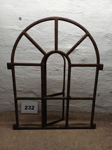 Massives altes fenster - altes,