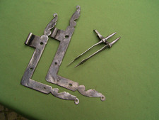 antike Fensterbänder mit